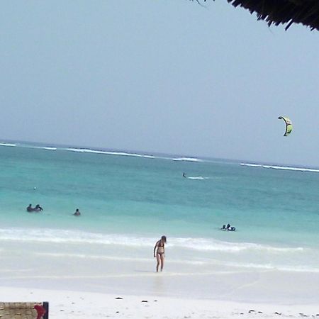 Aqua Resort Praia de Diani Exterior foto